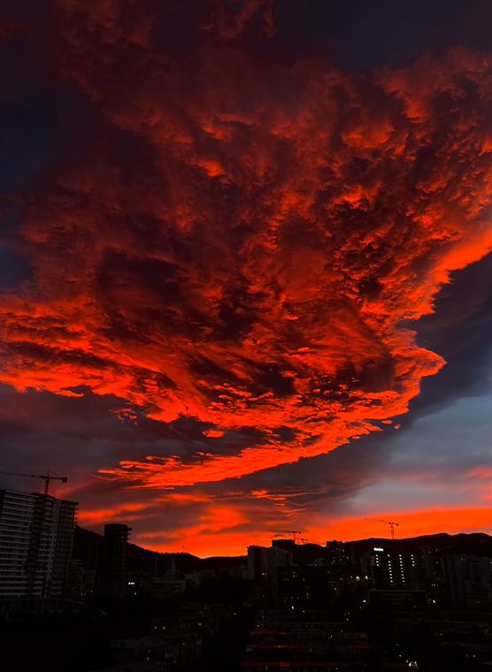 Sky on fire, Georgia - photograph by Lika Arobelidze